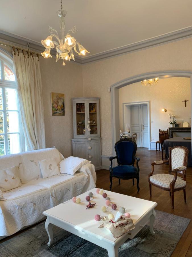 Le Manoir Des Rochers Bouere Buitenkant foto
